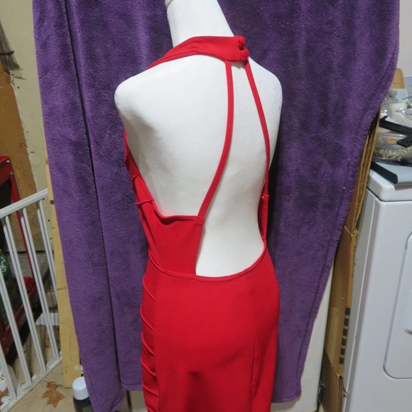 Gorgeous Halter-Style RED dress.  Size M and worn ONCE! Brand is PEEP - Picture 8 of 11